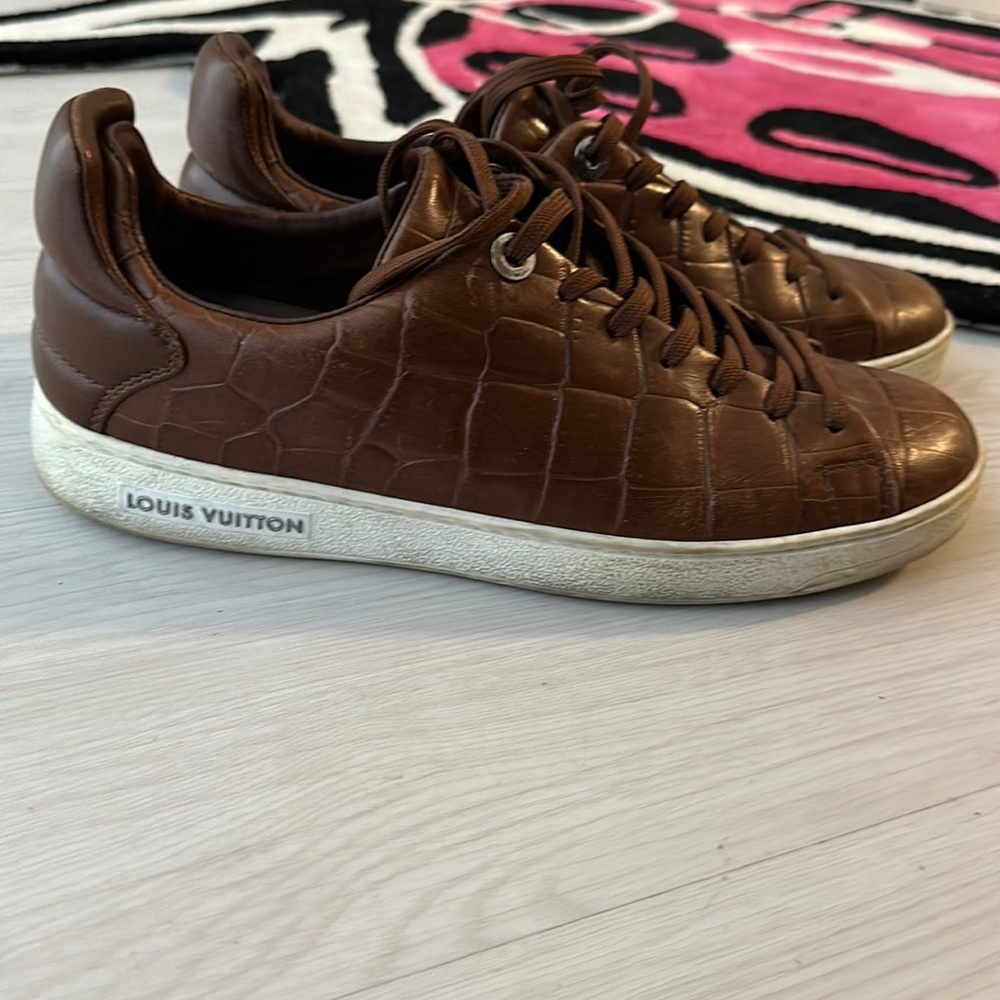 Louis Vuitton Brown Leather Crocodile sneakers